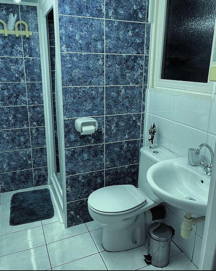 Comfortable, Modern Studio Apartment Протарас Екстериор снимка